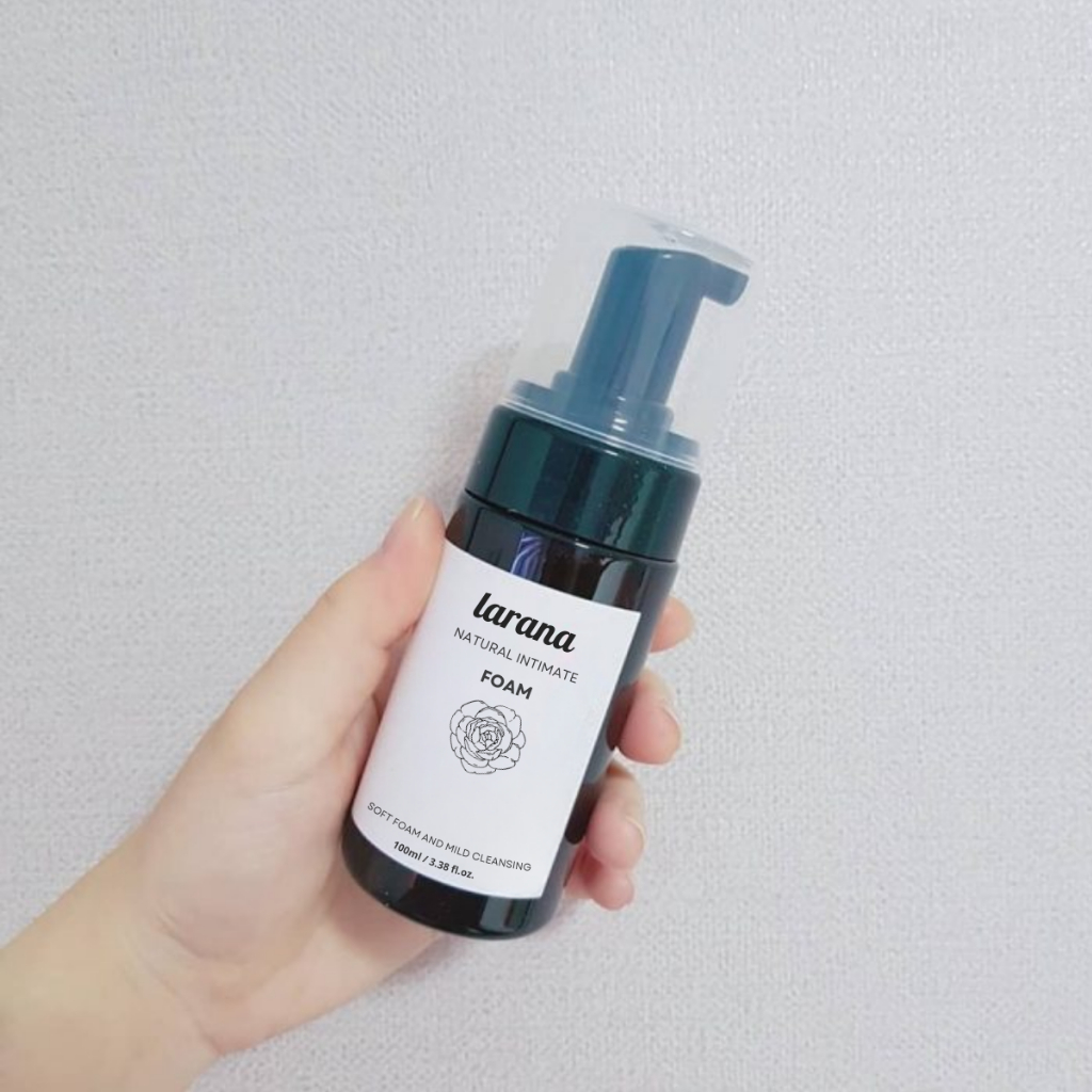 Bọt vệ sinh phụ nữ Larana Natural Intimate Foam 100ml làm sạch, dưỡng ẩm, khử mùi hiệu quả