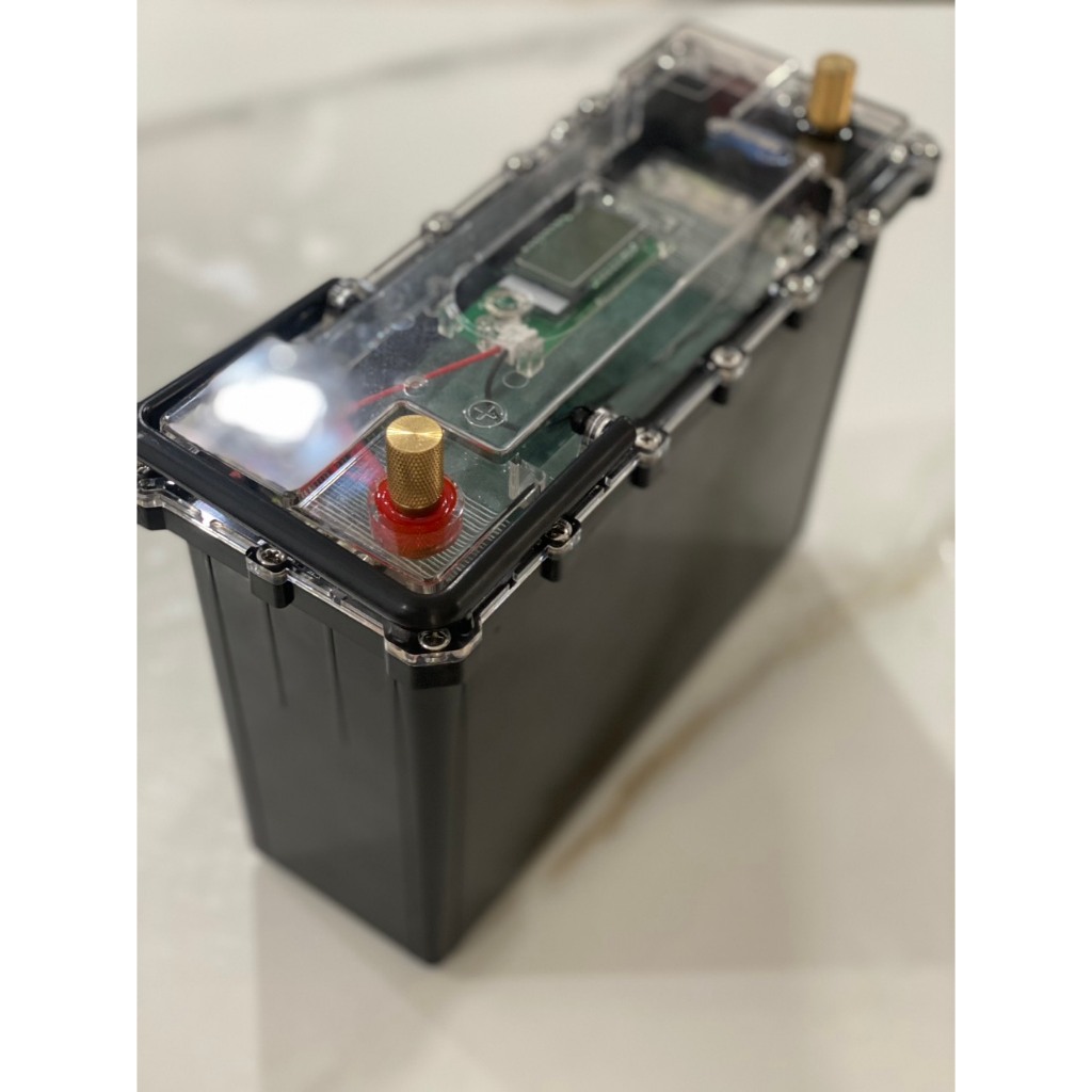 Hộp nhựa đựng pin TP45 chống nước 100% mẫu mới full phụ kiện có màn ...