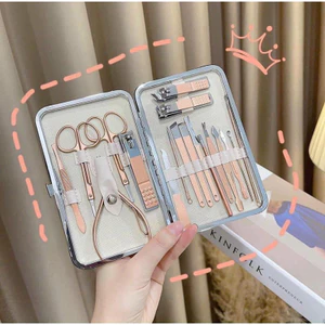 BỘ KÌM BẤM MÓNG HỒNG 18 chi tiết em về hàng đẹp nha