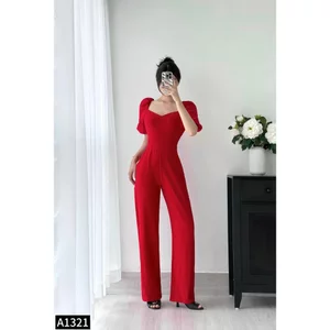 Jumpsuitt cổ V phối quần culottes 3 màu xanh, đỏ và đen A1321