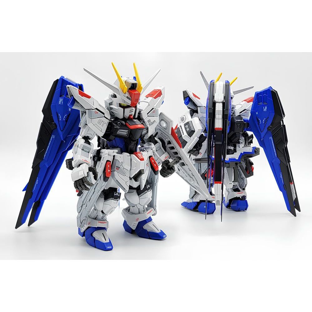 Bút kẻ chảy Gundam Marker GM301 màu đen