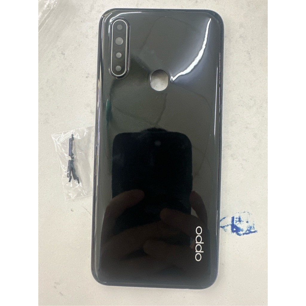 vỏ lưng oppo a31