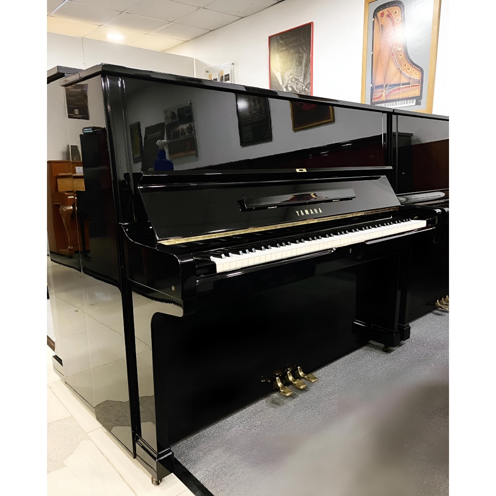 PIANO CƠ YAMAHA U2H Khuyến Mại Lớn