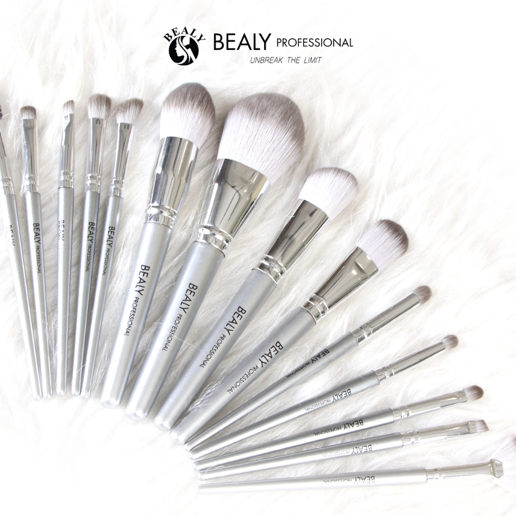 Ảnh BỘ CỌ TRANG ĐIỂM CÁ NHÂN 14C CÁN BẠC BEALY 2