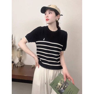 Áo len cộc tay cổ tròn kẻ ngang hoạ tiết ngựa thêu ngực polo free size 536