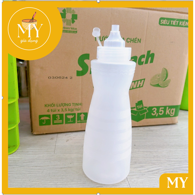 Bình nhựa dung tích (500ml-1000ml) đựng nước sốt, đựng tương ớt cà chua, dầu ăn,...bình thắt eo đầu vòi lớn tiện lợi.