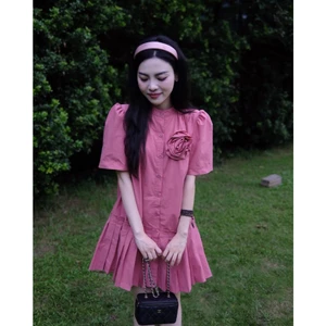 Váy Babydoll Đính Hoa Hồng 3D Dáng Hạ Eo Xếp Ly Tay Bồng, Đầm Thô Cổ Trụ Cài Cúc Phong Cách Tiểu Thư - CHAMIE STUDIO
