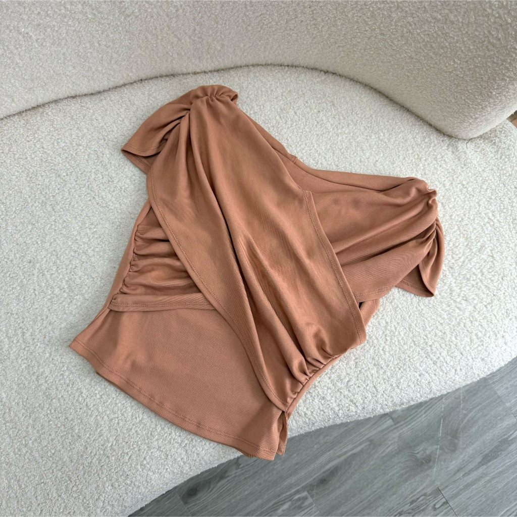 Áo Thun Trễ Vai Kiểu Bigsize Nữ Chéo Ngực Chất Vải Borip Co Giãn Phong Cách Hiện Đại A240