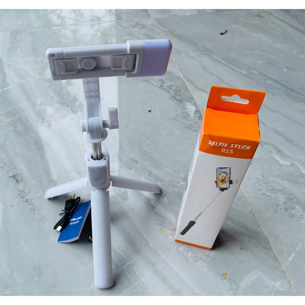 Gậy chụp ảnh 3 chân,Có Đèn Led Trợ Sáng Nút Bluetooth Điều Khiển Từ Xa,Gậy chụp ảnh có led siêu đẹp