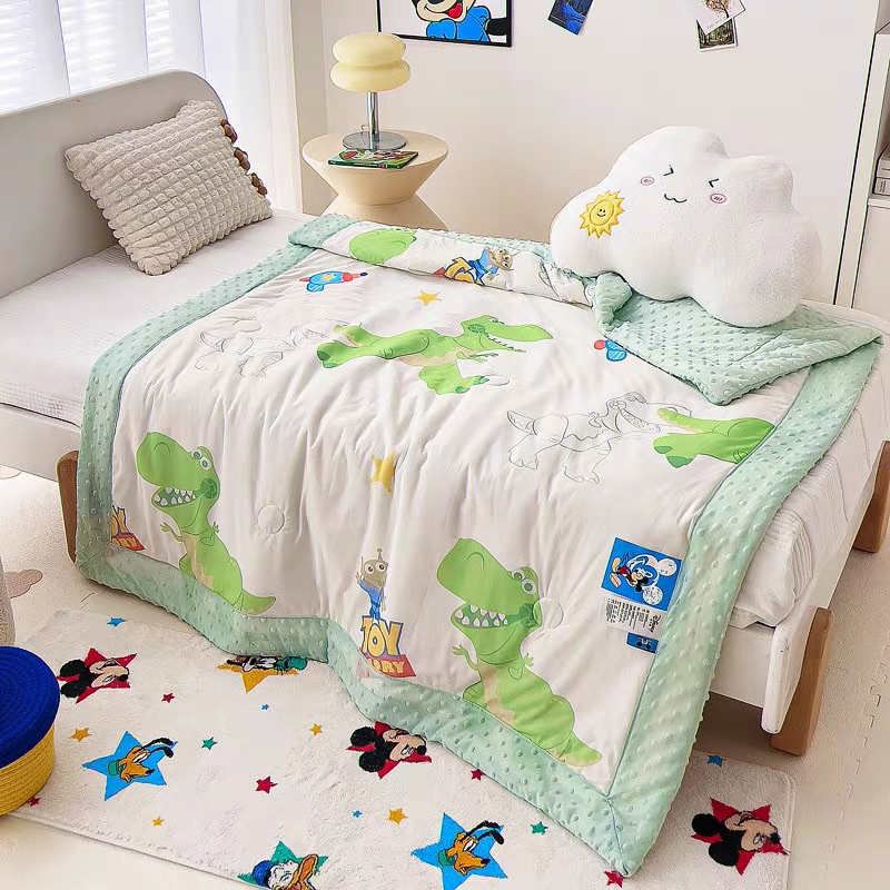Chăn thun lạnh cho bé kích thước 1m1*1m5, chăn Disney chần bông kết hợp hạt đậu matxa mềm mịn, thoáng mát cho da bé