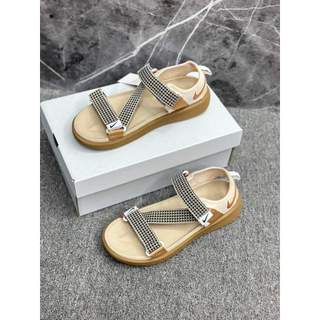 Dép Sandal nam nữ hot nhất 2024, dép quai hậu nhẹ êm, chống nước, chống hôi chân (kèm box)