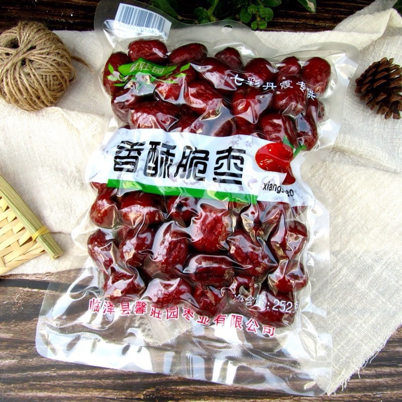Gói 252gr Táo Đỏ Tân Cương Sấy Giòn Không Hạt Hút Chân Không