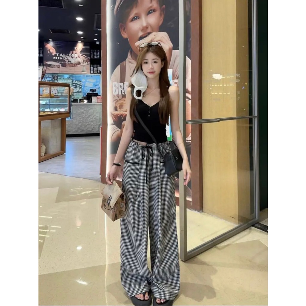 Quần ống rộng nữ kẻ caro mẫu mới. hotrend 2025. dễ mặc. chất đẹp mát mặc thoải mái (Cr7)