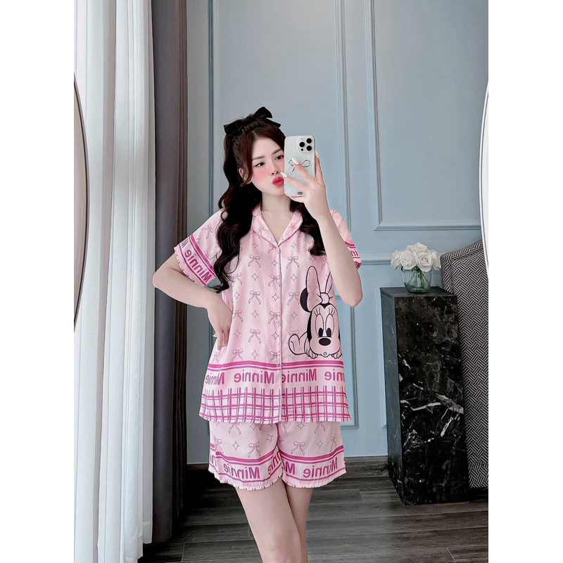 Chuột Nơ Hồng Đùi