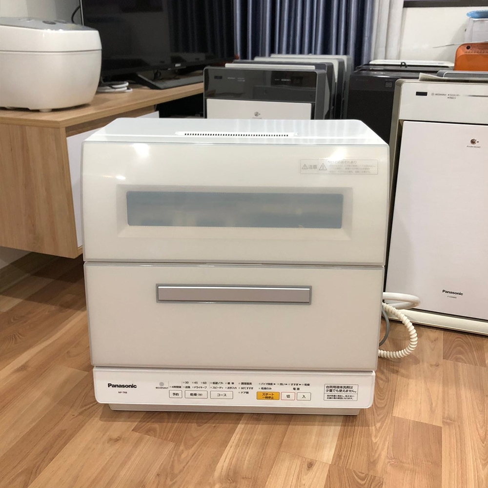 Máy rửa bát 6 bộ Panasonic NP-TR8 rửa nước nóng, sấy khô khử trùng