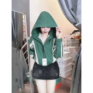 Áo khoác gió Nữ dáng croptop A2 phối sọc Shop Long