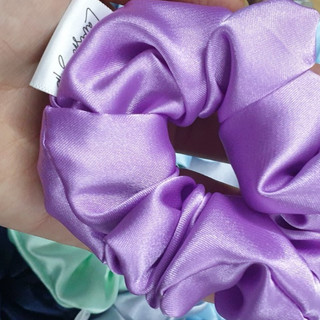 [Quà tăng]  Dây Cột Tóc Lụa LS Lavish Silk Bền Đẹp Sang Trọng Dễ Thương ( Màu Ngẫu Nhiên Theo Hình )