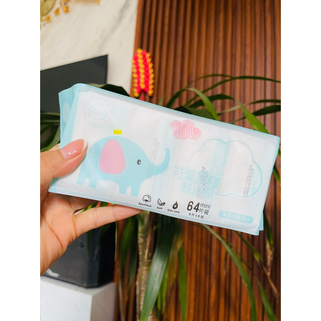 1 gói trong có 8 túi khăn giấy ướt mini tiện dụng,Khăn Ướt Đa Năng Du Lịch Dùng Được Cho Trẻ Em