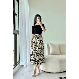 Set bộ áo thun tăm phối chân váy lụa midi A2314