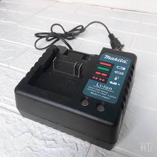 Sạc pin KHOAN PIN , ĐẾ SẠC PIN siết bulong 10 cell , 15 cell, 20 cell Sạc cốc - sạc bàn >>>