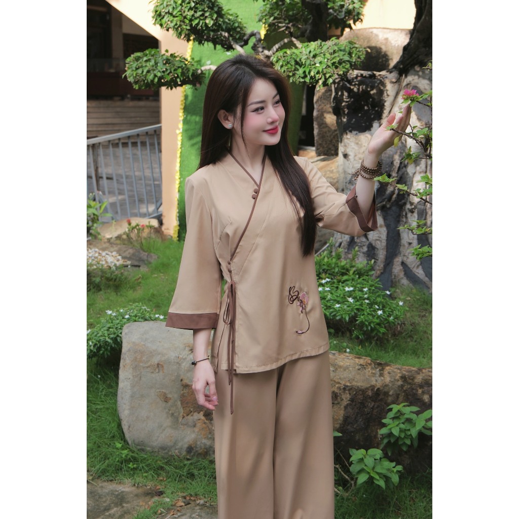 Pháp phục đi chùa cổ V vạt chéo thêu chữ Buông vải lụa trượt Bộ đồ đi chùa đính cúc bọc thắt nơ Đồ lam nữ lụa mềm mát