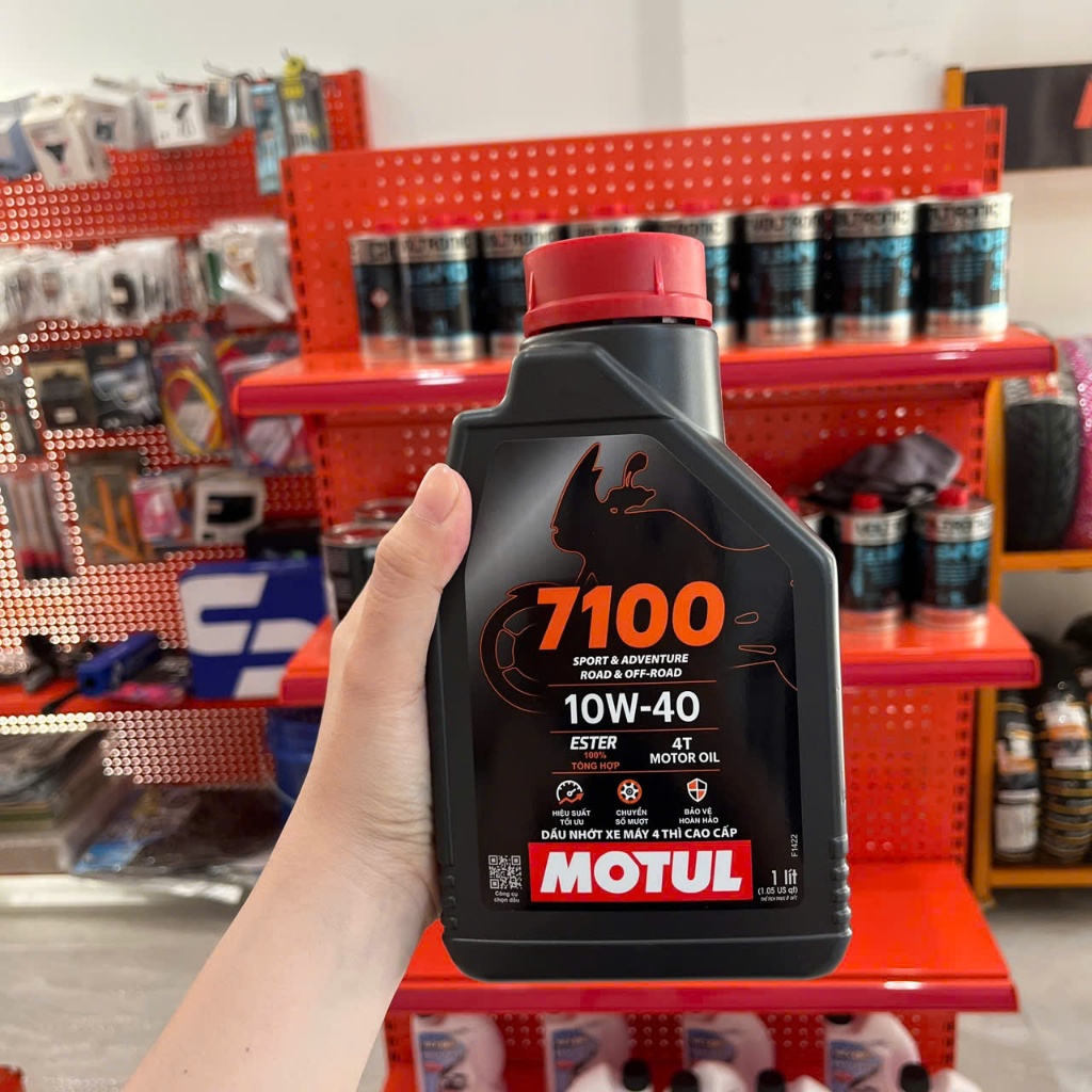 Nhớt Motul 7100 10W40 Tổng Hợp Gốc Ester Dành Cho Xe Số, Côn Tay Hàng Việt Nam Tặng 2 Quà: E20 Và  Very Turbo