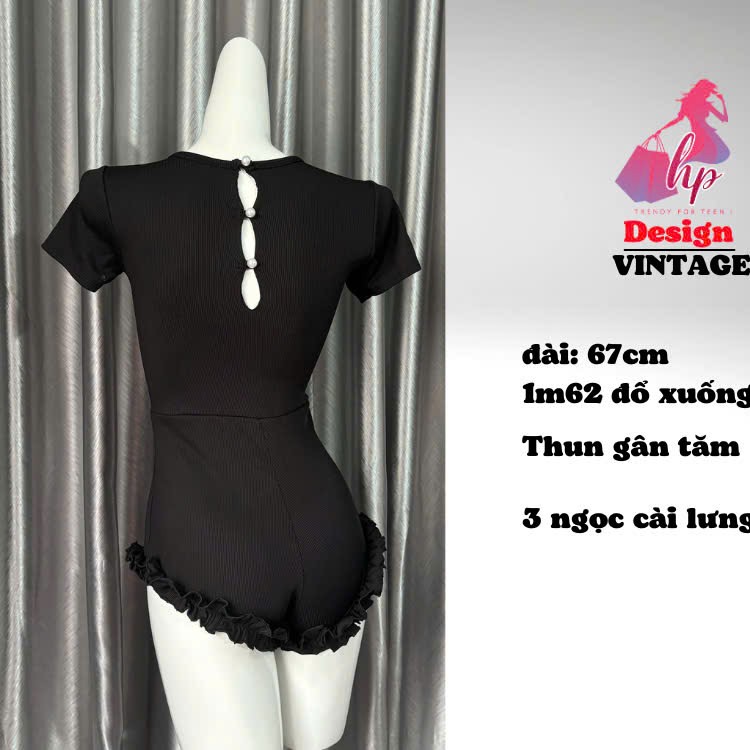 Jumpsuit body viền cộc tay viền bèo đính nơ, áo liền quần màu đen đi biển mùa hè G931