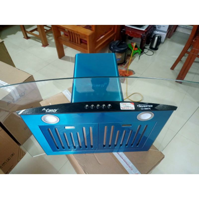 Máy hút mùi Canzy CZ SB07E /SB09E-90CM kính cong công suất lớn, êm. máy hút khói nhà bếp. máy hút mùi nhà bếp chính hãng