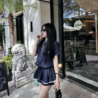 Set Jumpsuit Cộc Tay Cổ Tàu Đính Viền Ren Hình Thêu Nơ Quần Liên Phong Cách Châu Âu