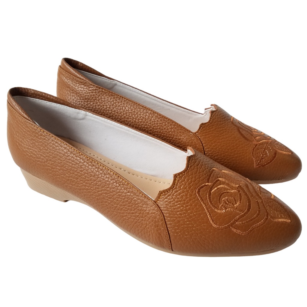 Giày Búp Bê Nữ Da Bò BIGGBEN Cao 3 Phân HKD857
