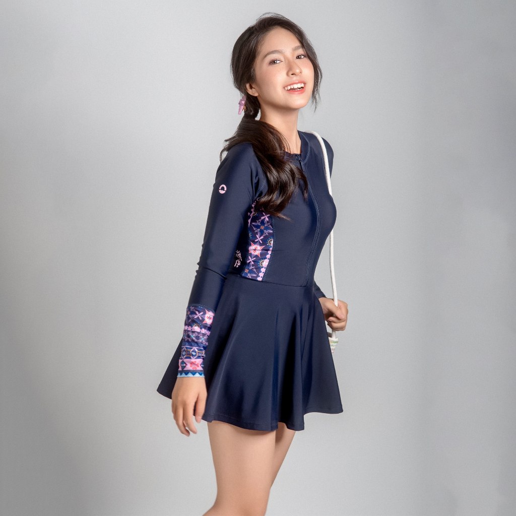 Ảnh Muse Naila Đồ bơi nữ liền thân váy tay dài chống nắng SOBIE 4
