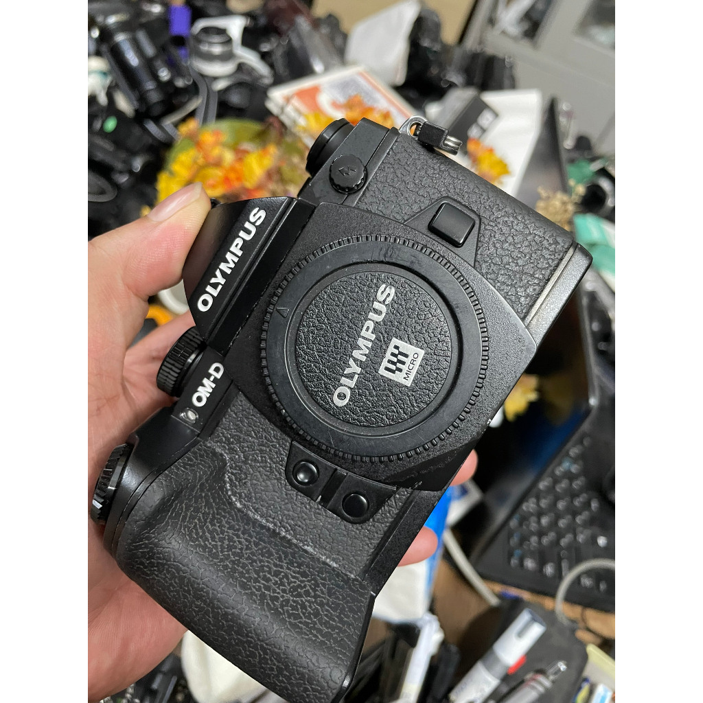 Máy ảnh Olympus OM-D E-M1 Shopee Việt Nam