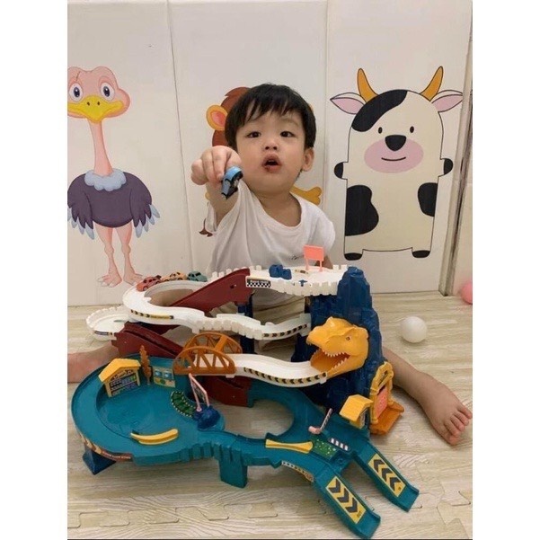 Đồ Chơi Đường Hầm Sư Tử Khủng Long Đường Đua Siêu Tốc  Xe Ô Tô Đường Ray Sư Tử Kèm 4 Xe Mini - Đồ Chơi Cho Bé PUKAPI
