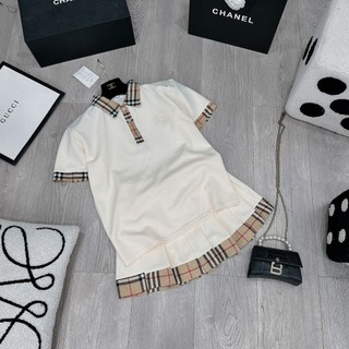Set Bộ Đồ Nữ Áo Polo Nỉ Mì Kem TRơn Phối Kẻ Caro BBR Mix Chân Váy Xếp Ly Viền Gấu Kẻ Freesize