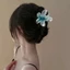 Kẹp tóc hoa sứ hoa ly AAA iLita kẹp càng cua đẹp cho nữ đẹp hottrend nhiều màu sắc phong cách Hawaii, cặp búi tóc cute