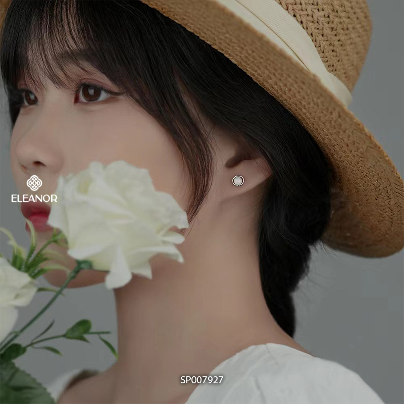 Bông tai nữ chuôi bạc 925 Eleanor Accessories hình tròn khuyên tai đính đá phụ kiện trang sức 7927