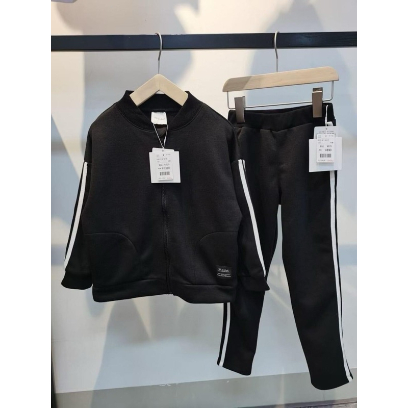 Set Bộ Thể Thao Trẻ Em Unisex F0999 Xuất Nhật Xịn Kẻ Sọc Basic Cho Bé Trai Bé Gái Size 110-120 (17-23kg)