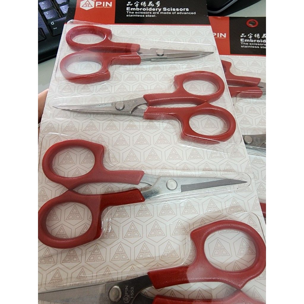 Kéo Mũi Cong Hiệu Pin 1553 – Kéo Cắt Đa Năng Sắc Bén Cho Thợ May