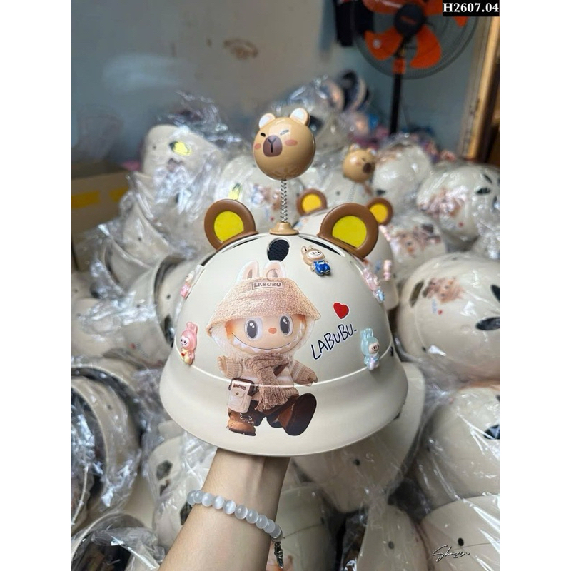 MŨ BẢO HIỂM LABUBU - NÓN BẢO HIỂM LABUBU HOT | Shopee Việt Nam