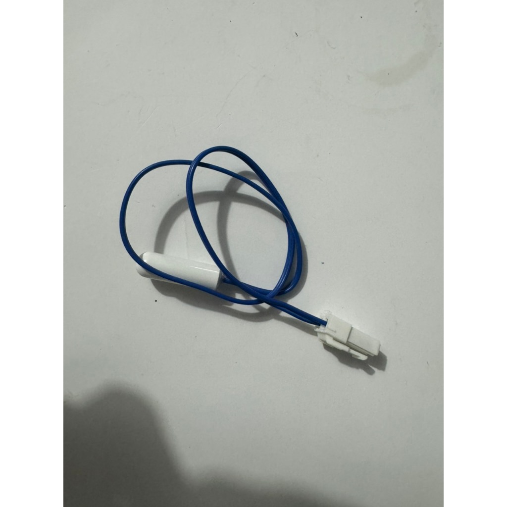 SENSOR CẢM BIẾT NHIỆT TỦ LẠNH TOSHIBA (T)