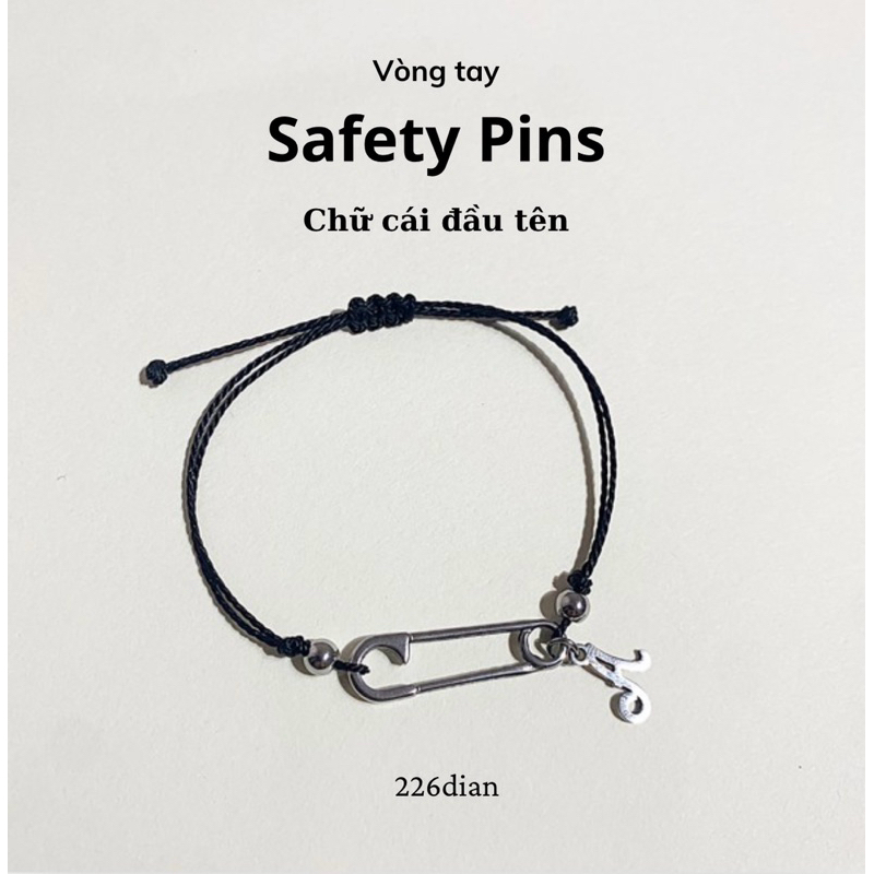 Vòng tay waterproof Safety Pin chữ cái đầu tên | Shopee Việt Nam