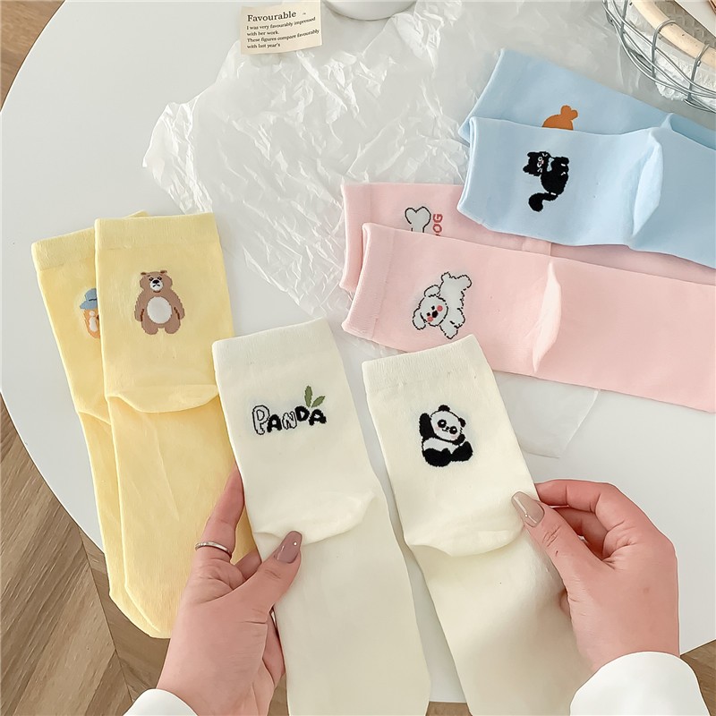 Vớ Tất họa tiết icon 4 màu cổ lửng phong cách thể thao, năng động.