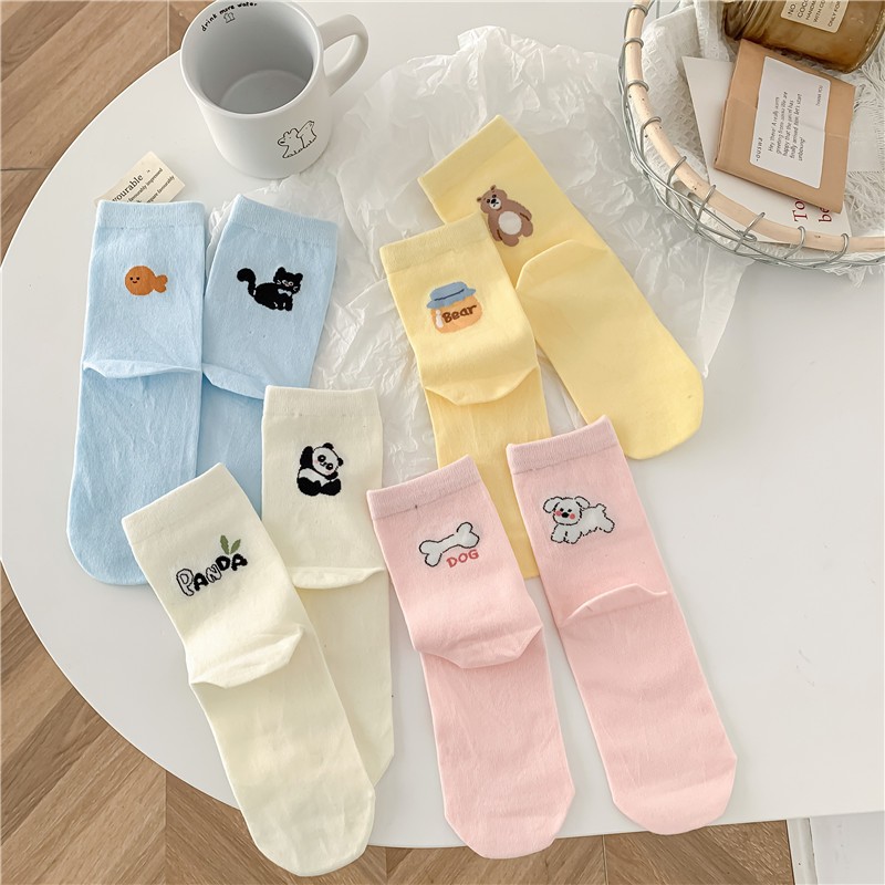 Vớ Tất họa tiết icon 4 màu cổ lửng phong cách thể thao, năng động.