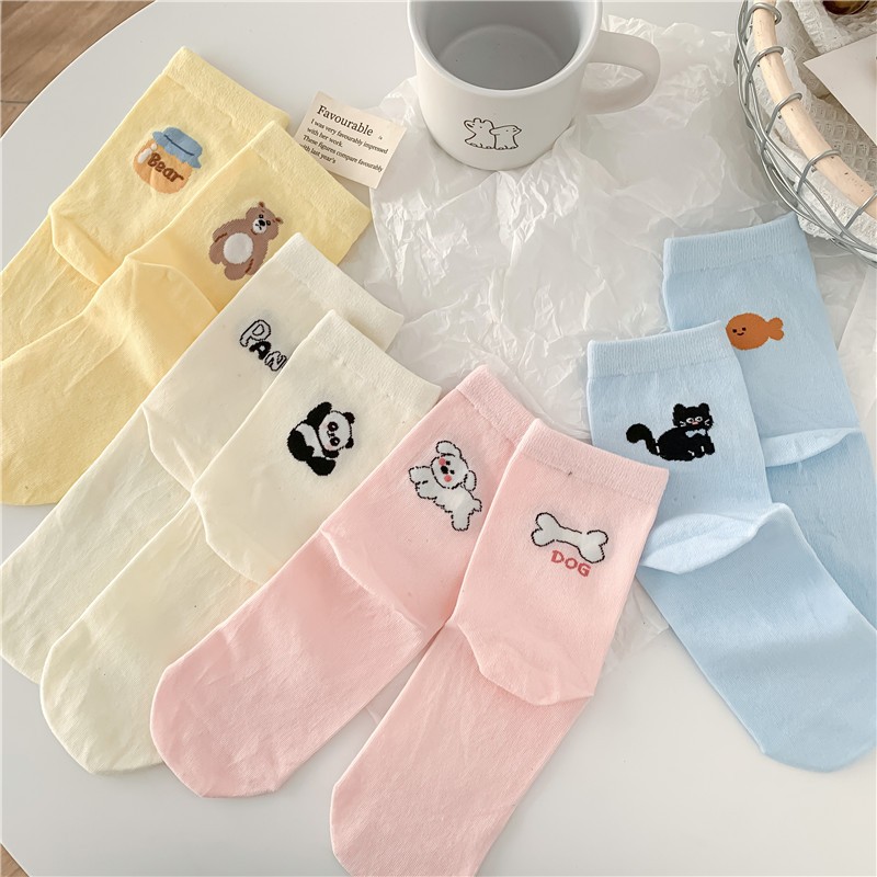 Vớ Tất họa tiết icon 4 màu cổ lửng phong cách thể thao, năng động.