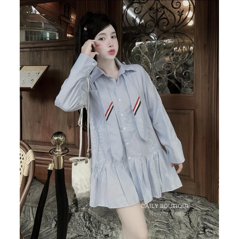 MIU.STUDIO | Đầm xuông sơmi dáng babydoll dài tay phối sọc trắng thiết kế chân dập ly ngắn xoè kèm dây style trẻ trung