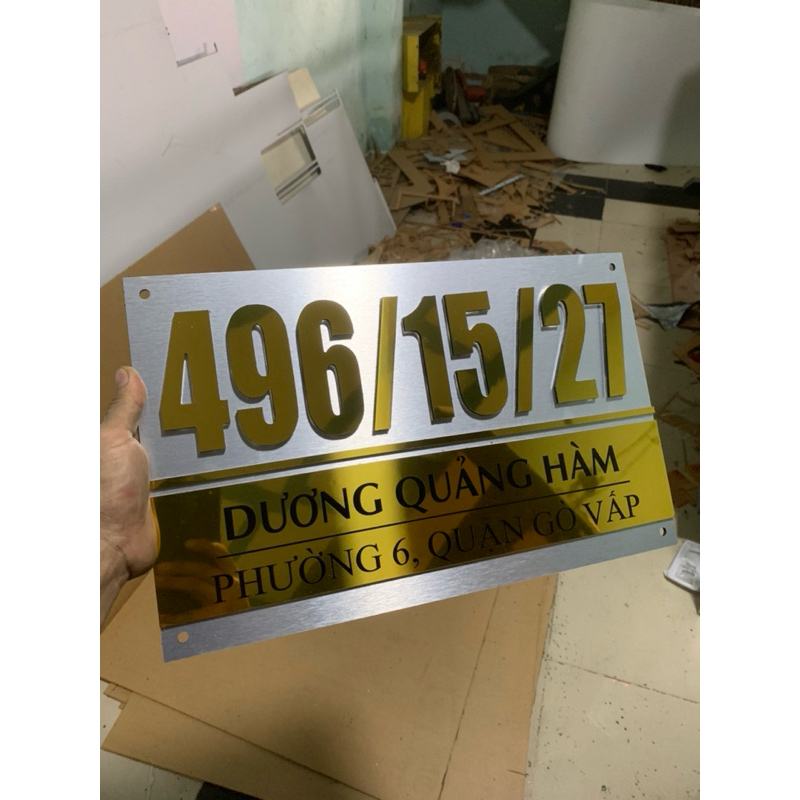 BẢNG. BIỂN SỐ NHÀ ALU Phũ nhôm trắng xước, số nổi vàng gương dày 5mm. MẪU NGOÀI TRỜI CAO CẤP