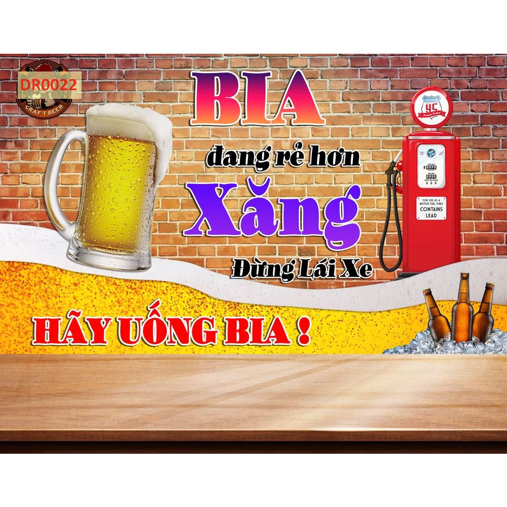 Trang trí quán bia với mẫu tranh dán tường chất liệu lụa 3D cao cấp cùng hàng chữ vui nhộn...