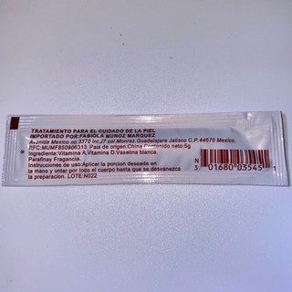 -Dưỡng Vitamin AD Dùng Sau Xăm Giúp Dưỡng Ẩm Hỗ trợ bong đều màu và hạn chế khô da sau xăm