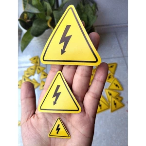 Tem cảnh báo. Cẩn thận nguy hiểm, chú ý có điện, chú ý nguy hiểm. Biển báo decal chống nước