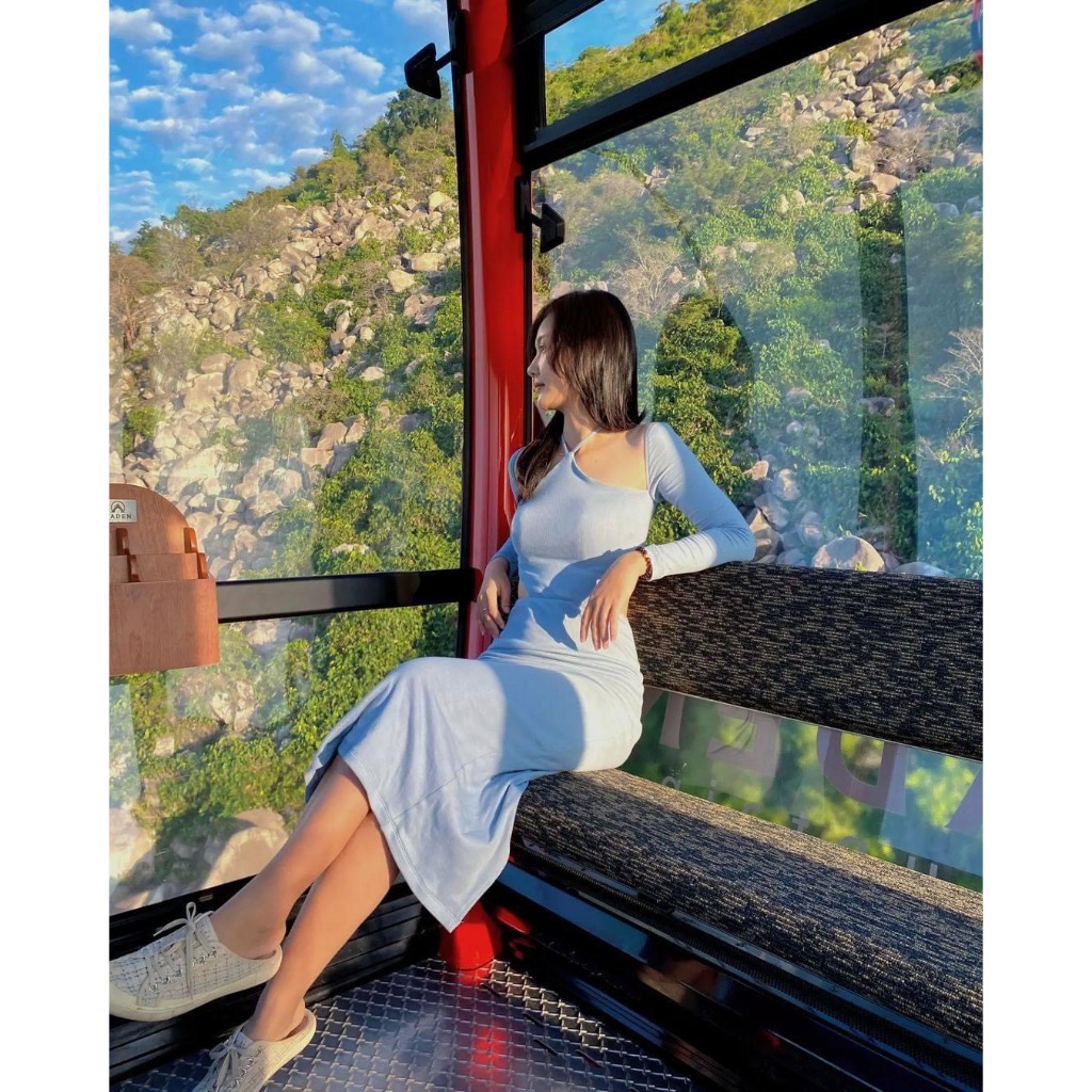 Đầm Body Dáng dài RANSHI,Váy Body Sexy Cổ Yếm Hở Lưng Dài Tay Khoét Eo Tôn Dáng Cho Nữ Sang Trọng Đi Tiệc  - RBD068